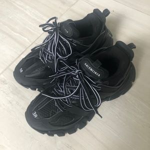 Balenciaga track 2 in black new